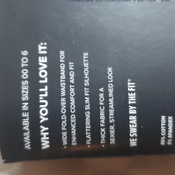 TORRID FOLD OVER SKIRT SIZE 4 - Picture 3 of 6